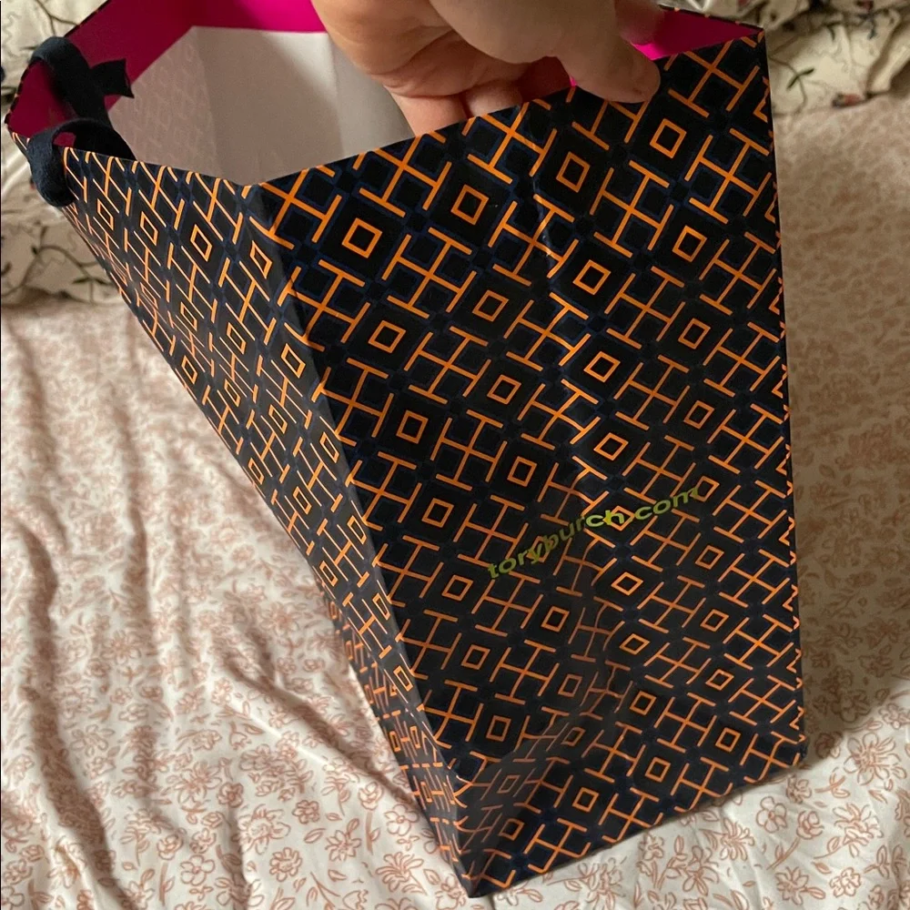 Tory Burch chic tory